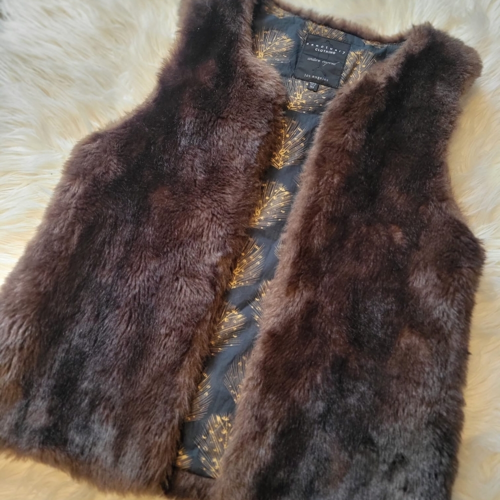 Sanctuary Dark Brown Faux Fur Vest with Hook and Eye sz XS - Like New